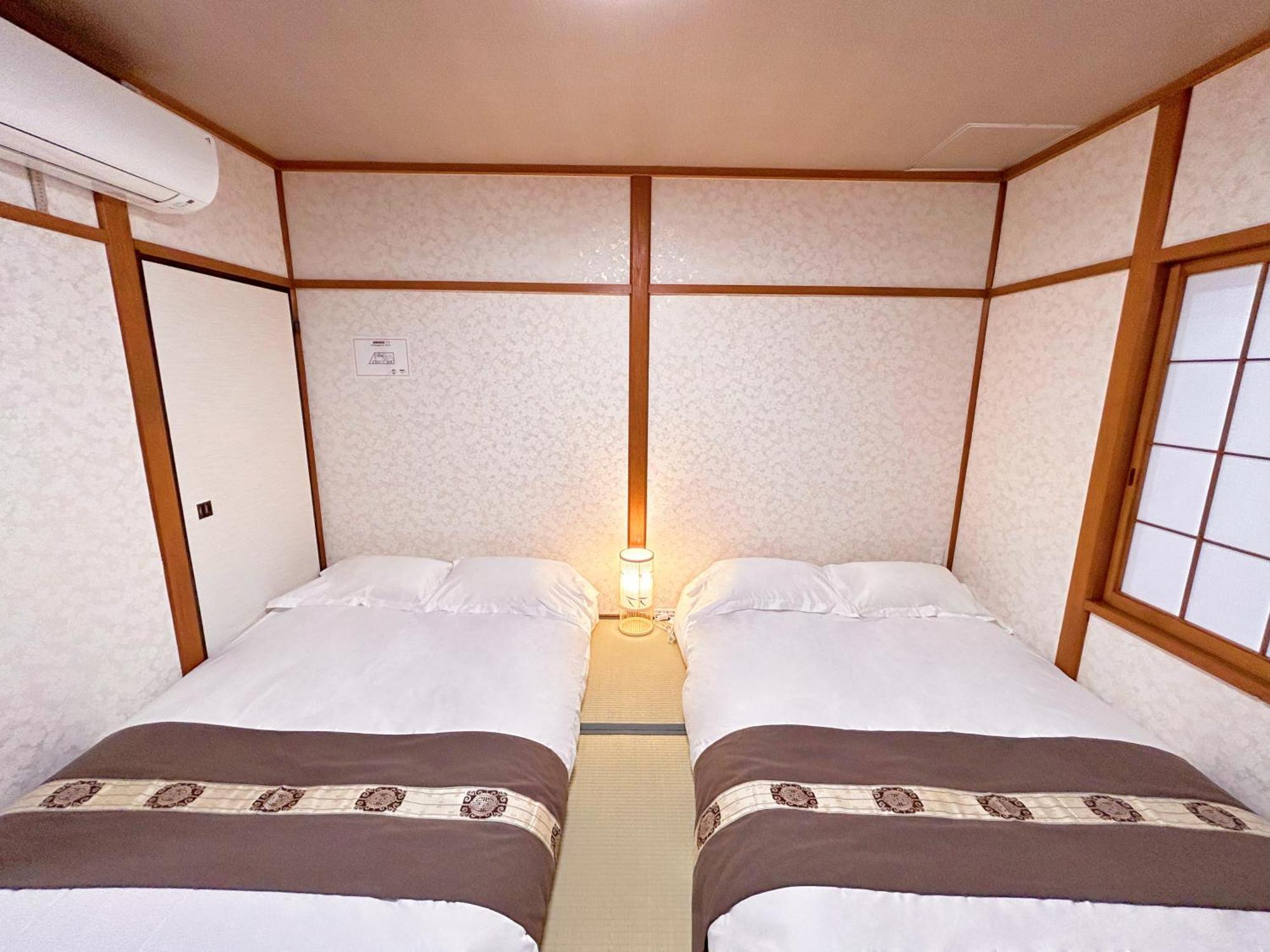 Pousada 楽心居 Osaka